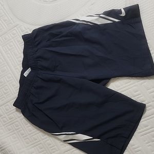 Nike small navy court shorts